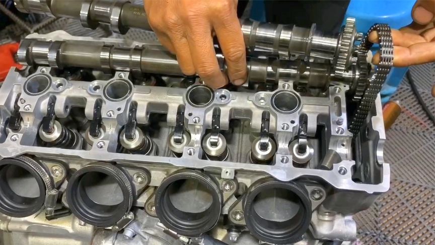 精工細(xì)作的藝術(shù) 揭秘寶馬發(fā)動(dòng)機(jī)的精密組裝與裝配流程